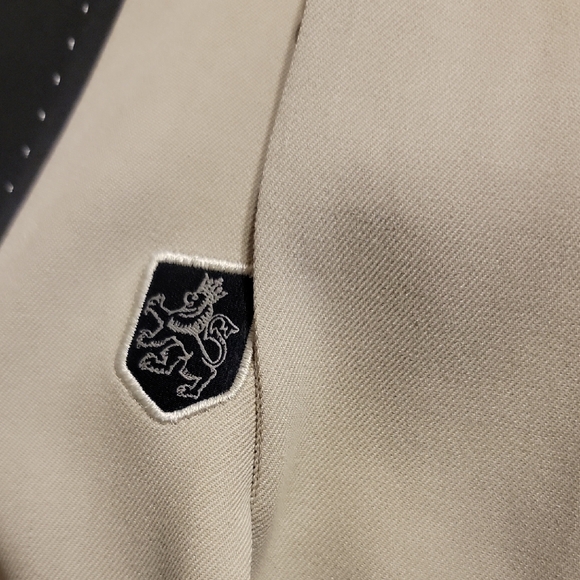 Nat Nast Men's Black and Tan Shirt. - Picture 4 of 5